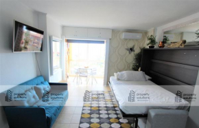 1.012 Apartamentos Águila. Cercano a la playa y al centro de Benalmádena. Excelente ubicación.